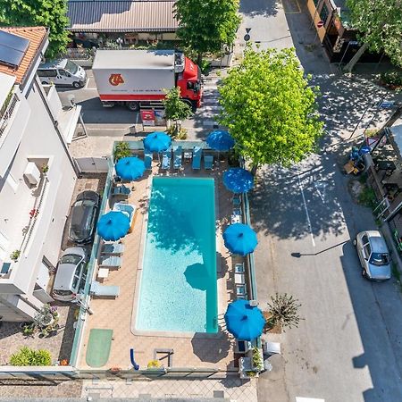 Hotel Bagli Rimini Buitenkant foto