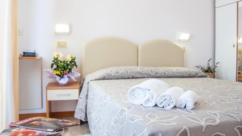 Hotel Bagli Rimini Buitenkant foto