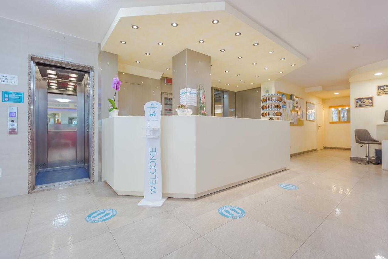 Hotel Bagli Rimini Buitenkant foto