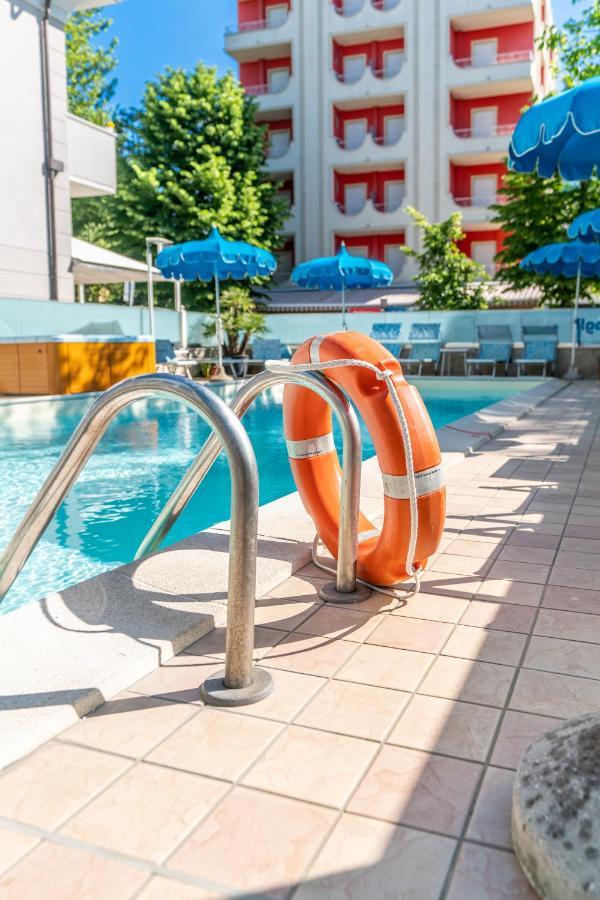 Hotel Bagli Rimini Buitenkant foto