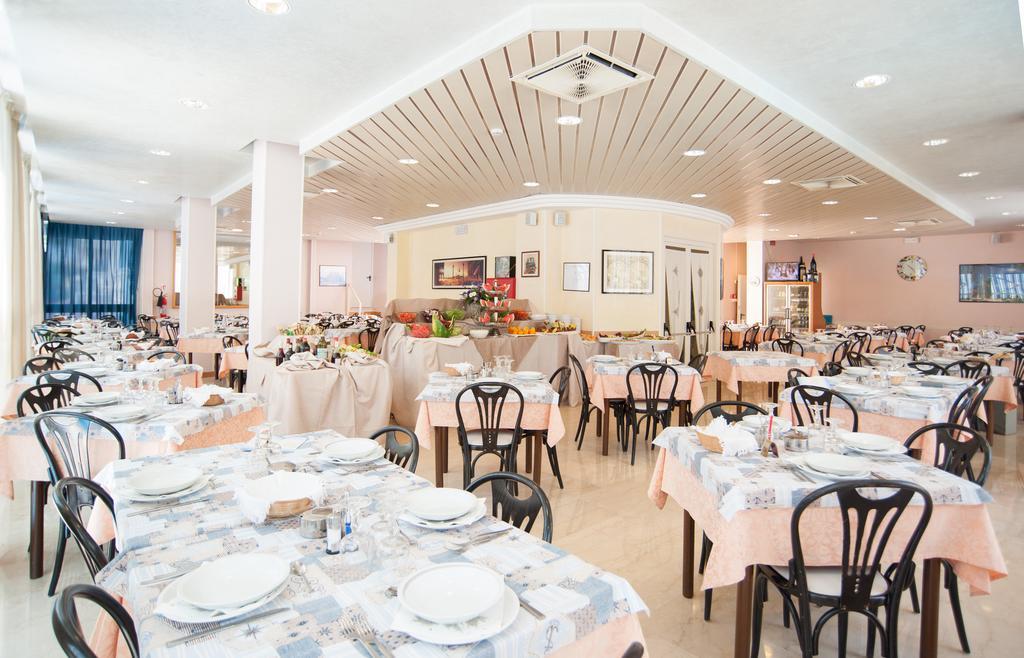 Hotel Bagli Rimini Buitenkant foto